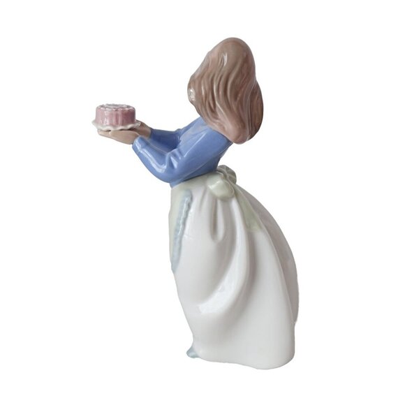 Vintage Cute Figurine Of a Young Lady Puppys Birthday Girl with Dog Birthday Cak - Picture 4 of 7